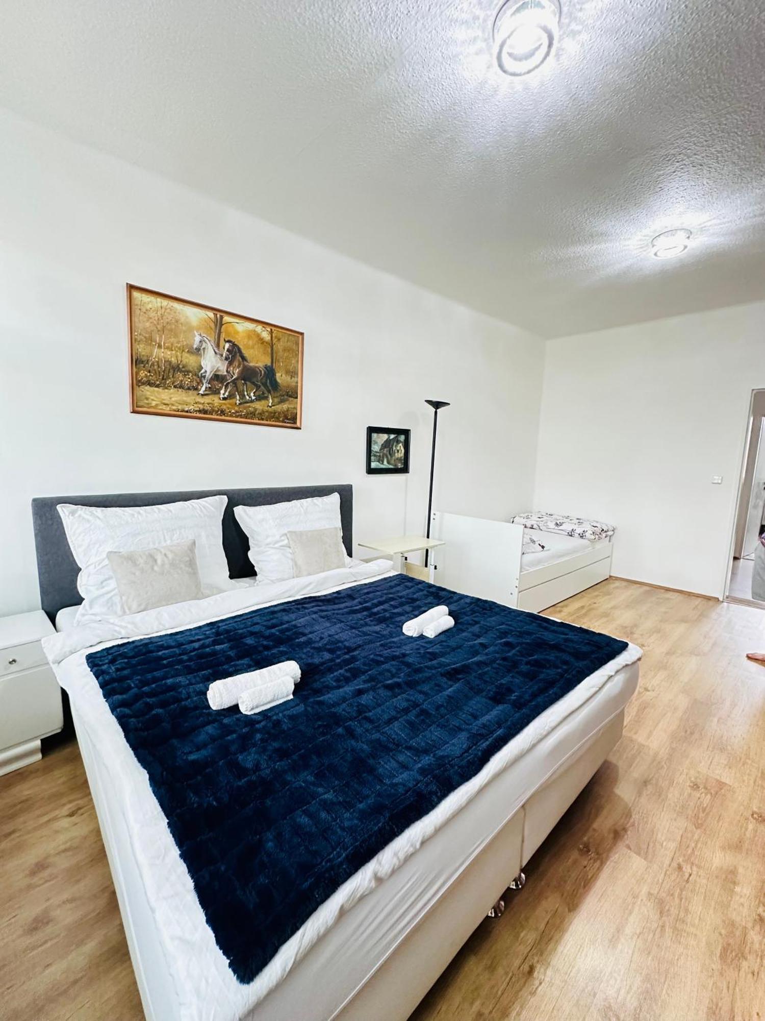 Kael Aparment 03 Apartment Теплице Екстериор снимка