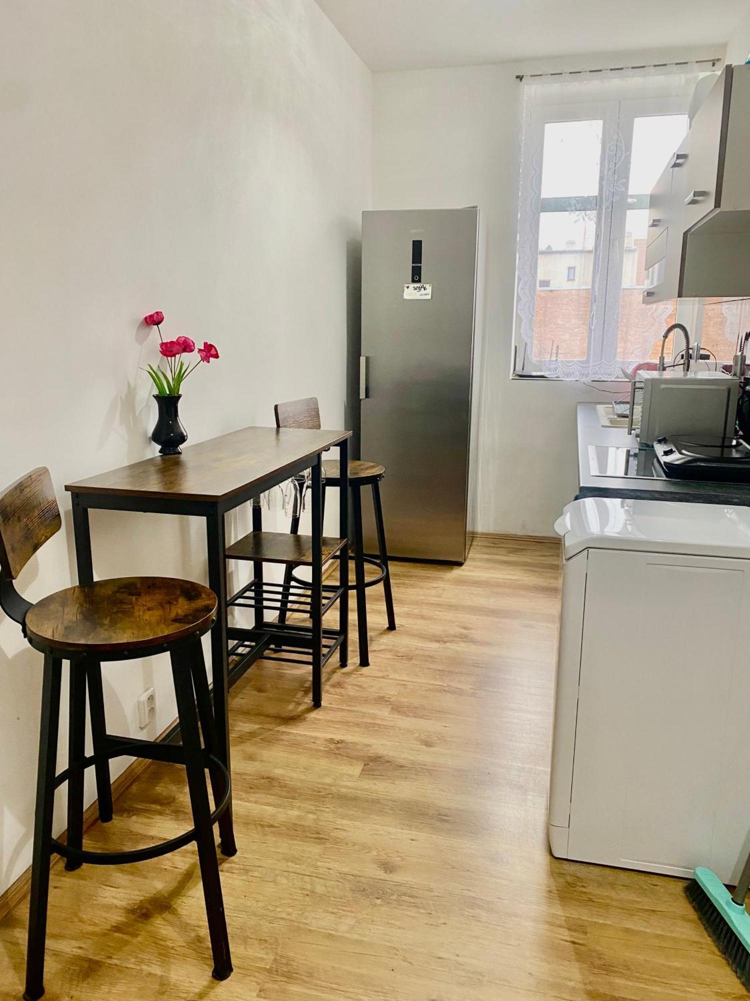 Kael Aparment 03 Apartment Теплице Екстериор снимка